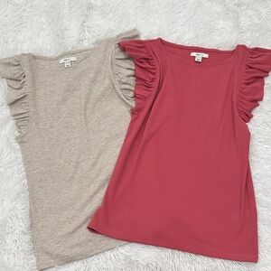 🩰 Bundle of 2 RW&Co Ribbed Ruffle Sleeve Tops